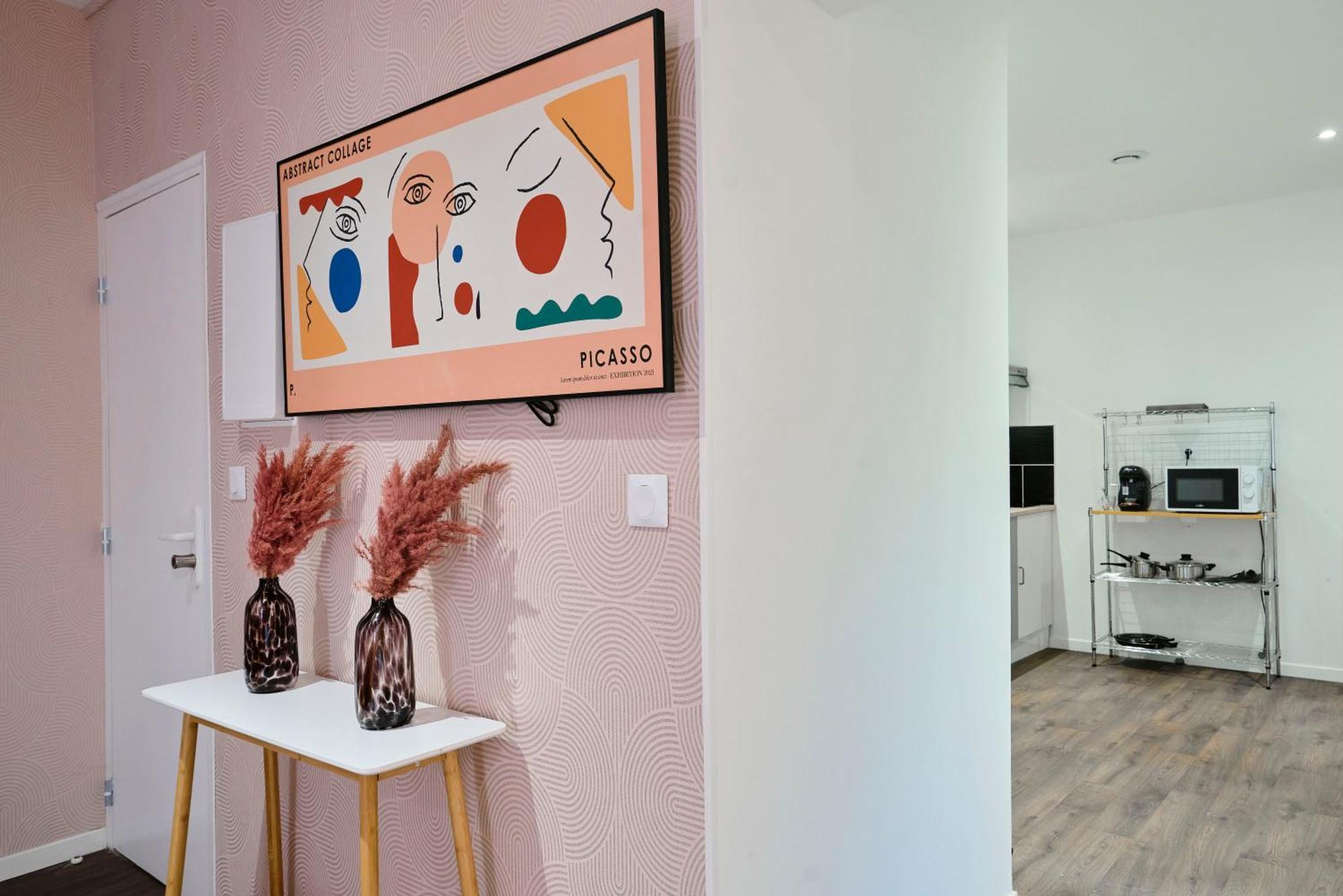 Ng Prestige L Lille L - Bouvines - Balneo & Cuisine Apartment